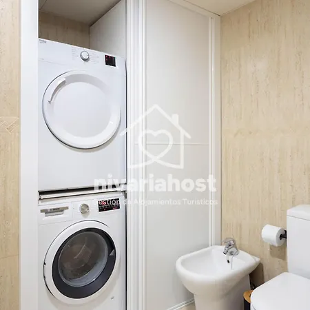 Apartment The Luxe Cruz, By Nivariahost