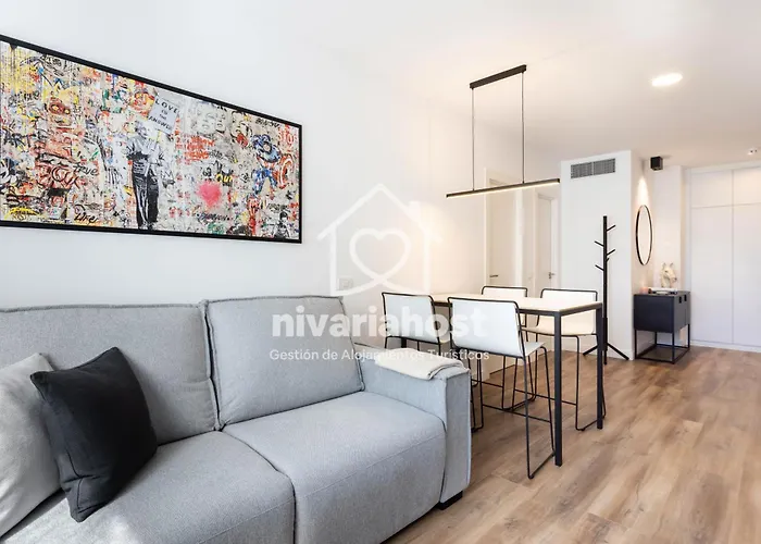 The Luxe Cruz, By Nivariahost